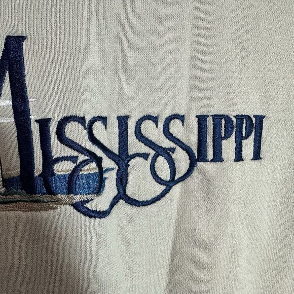 Vintage Desert Heat Crewneck Sweater Mississippi Lighthouse Embroidered Medium - Picture 3 of 7